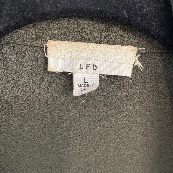 LFD Vest - Picture 2 of 4